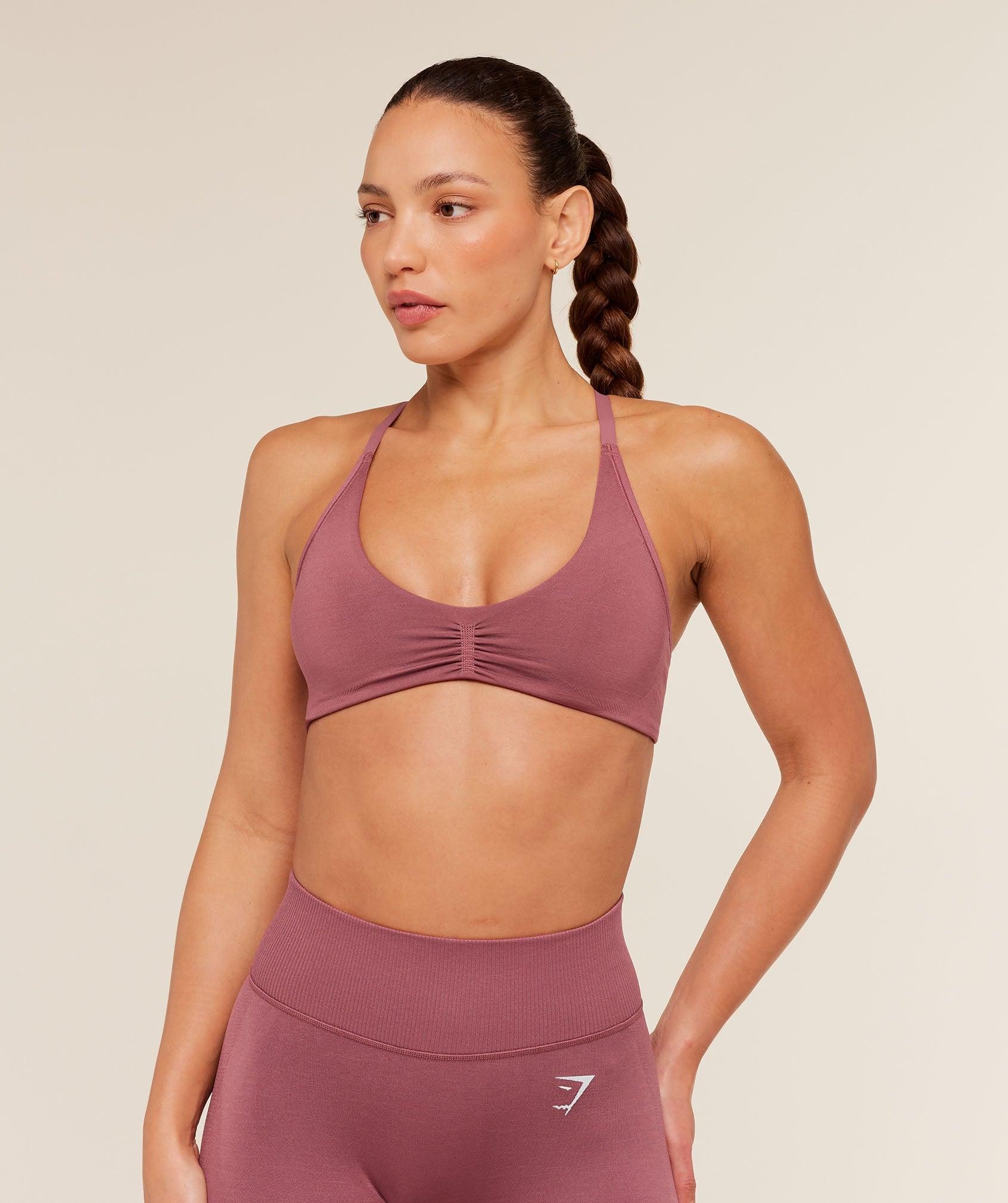Interval Seamless Light Support Sports Bra Reset Pink