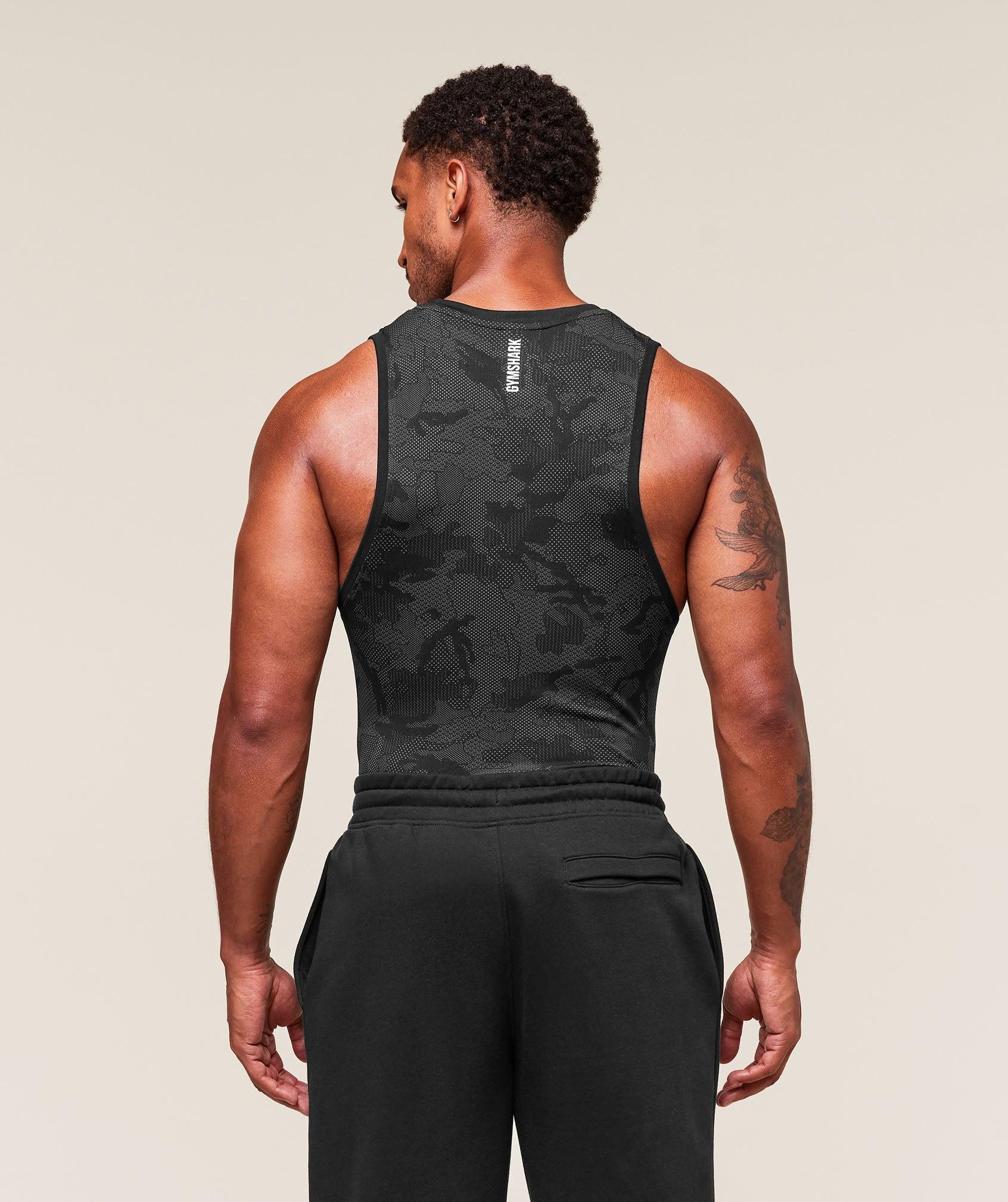 Geo Seamless Tank Black / Charcoal Grey