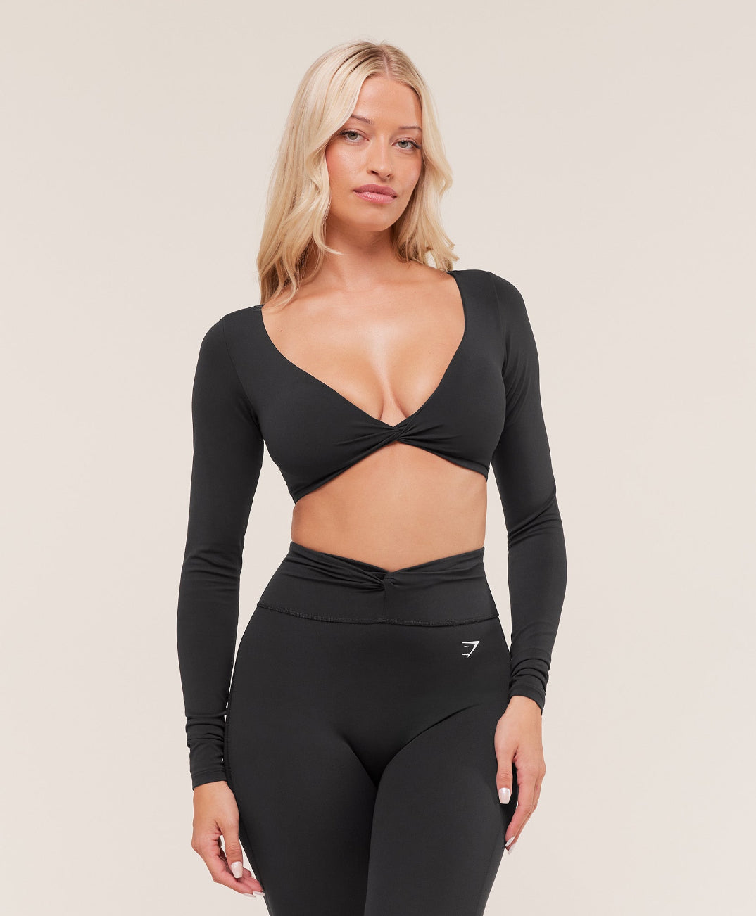Twist Front Long Sleeve Crop Top Black