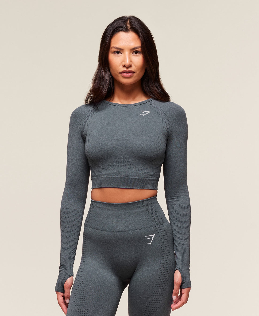 Vital Crop Top Strong Grey