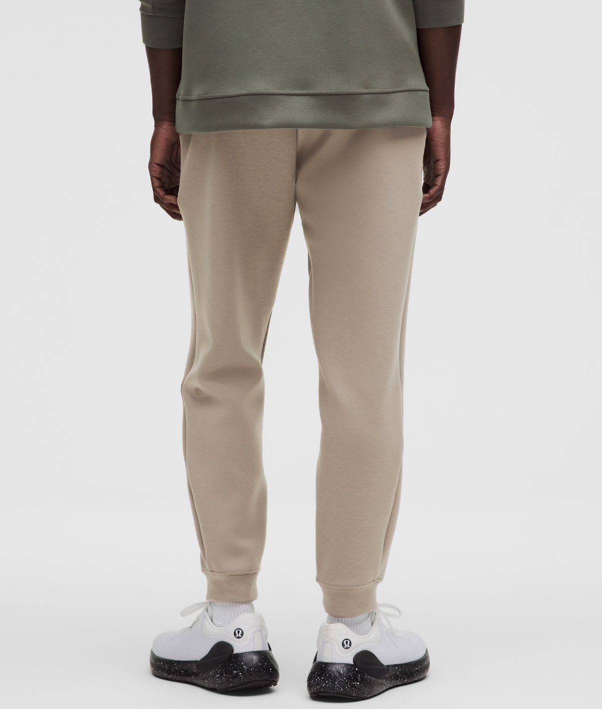 Smooth Spacer Jogger Regular Warm Ash Grey