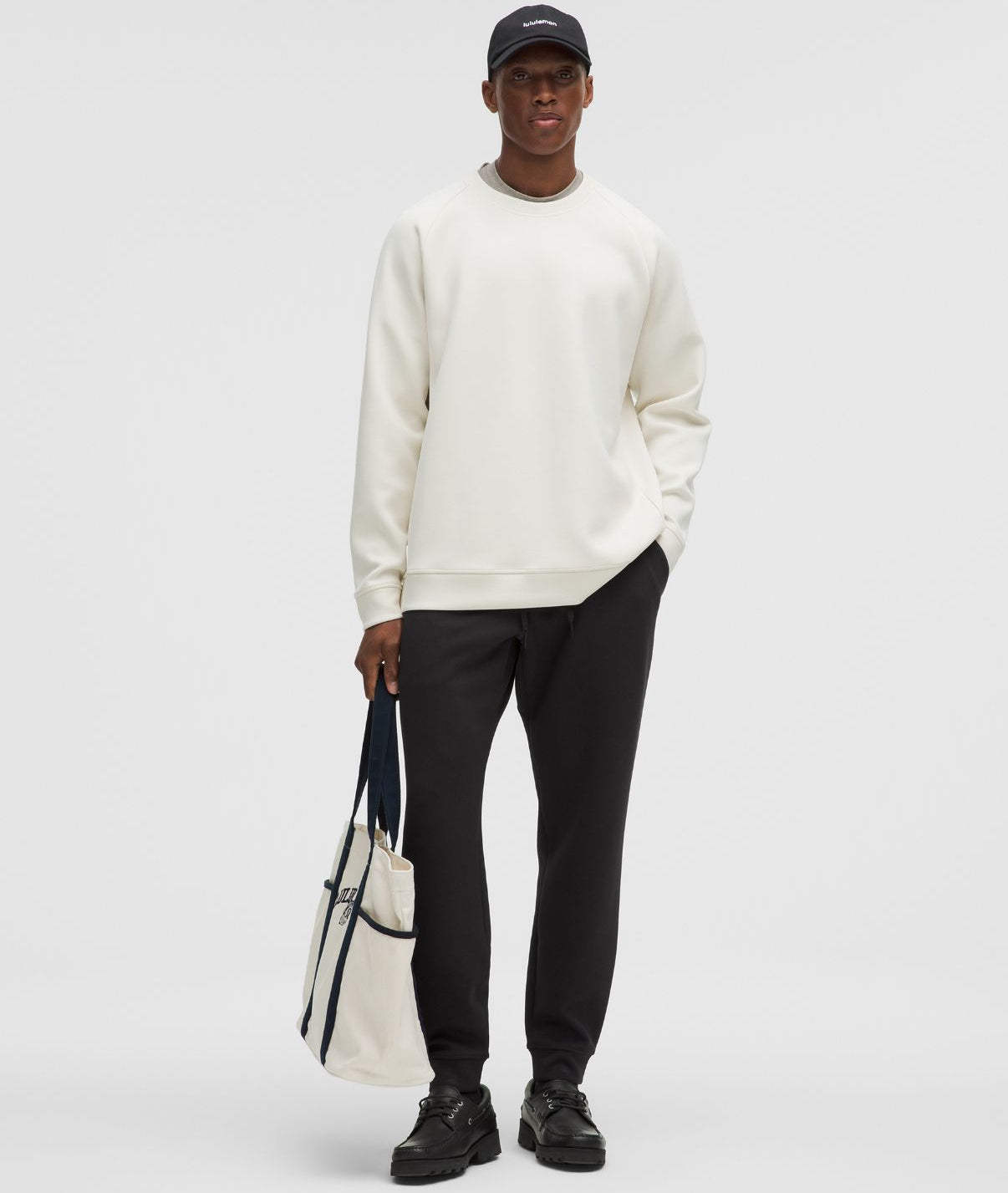 Smooth Spacer Jogger Regular Black