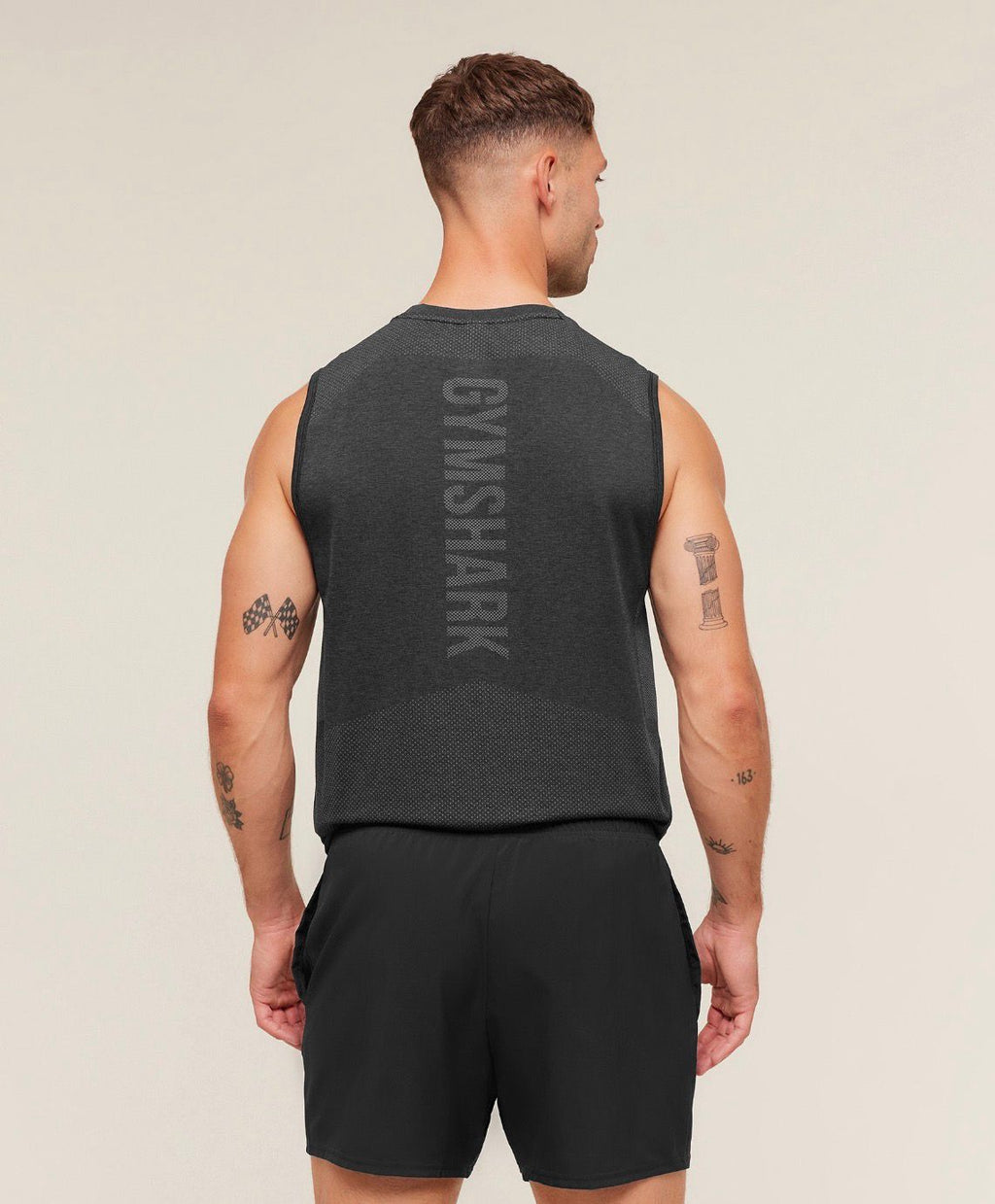 Lightweight Seamless Tank Black Silhouette Grey