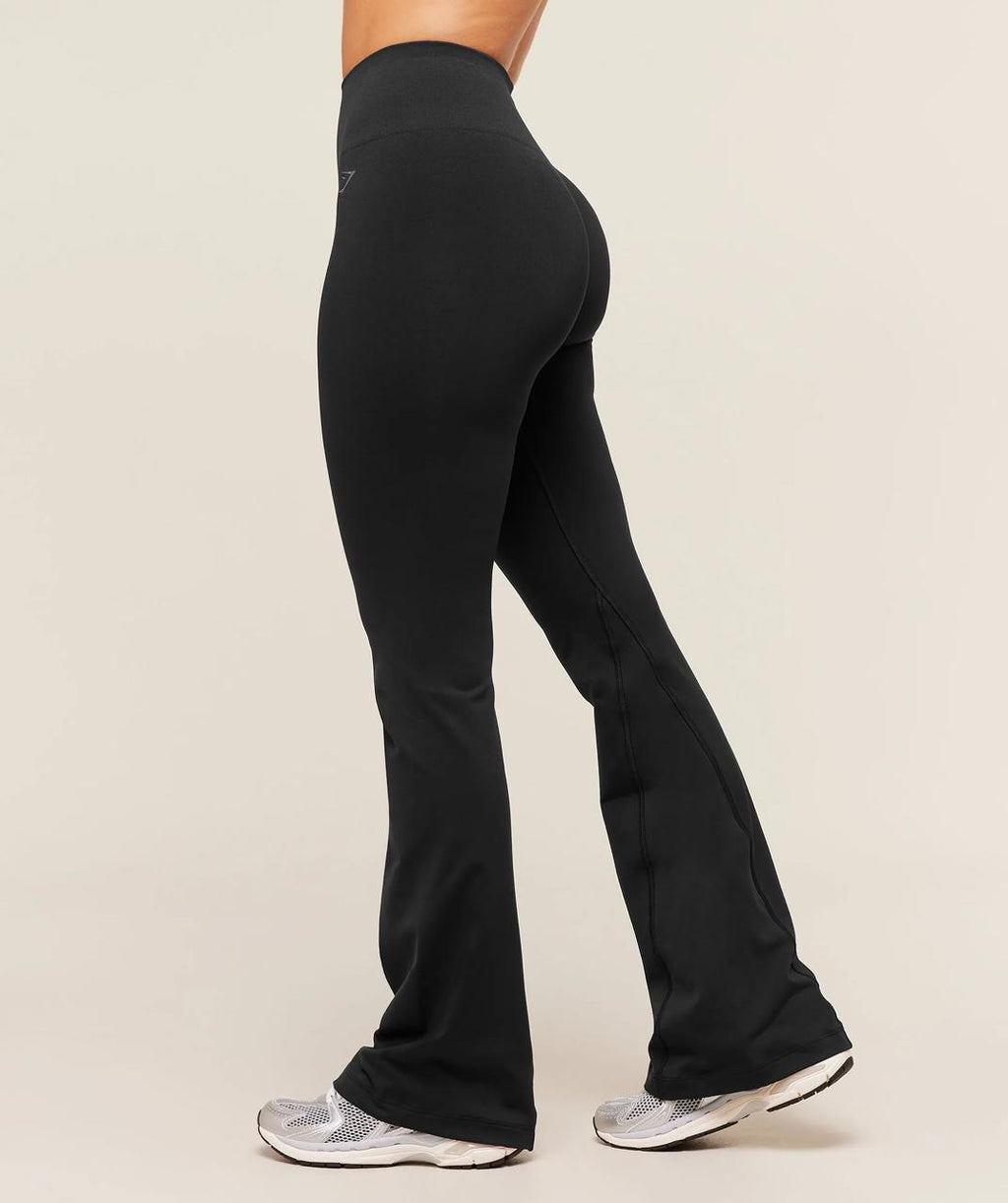 Soft Sculpt Flared Leggings Black