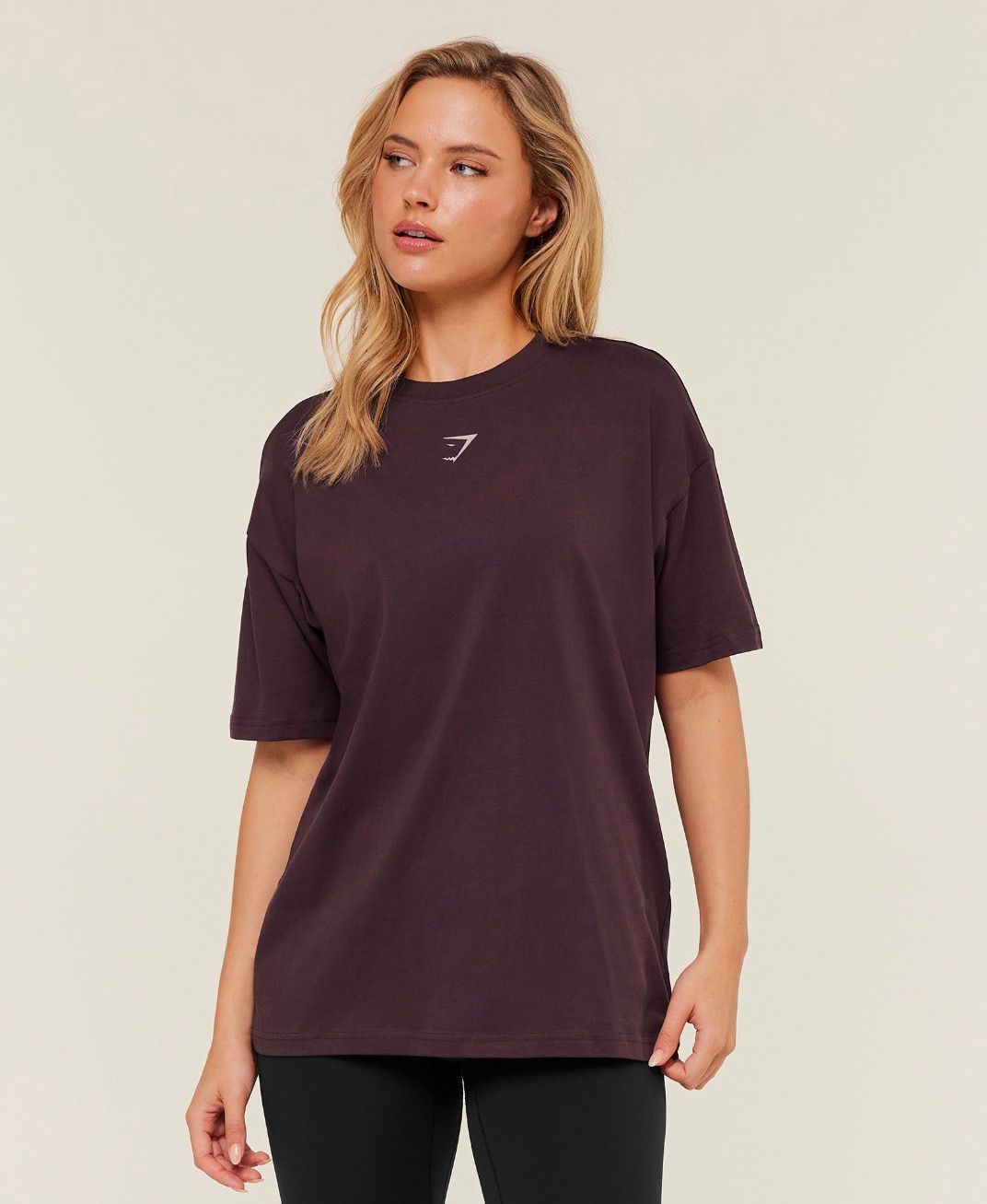 Trace Graphic Oversized T-Shirt Cherry Purple
